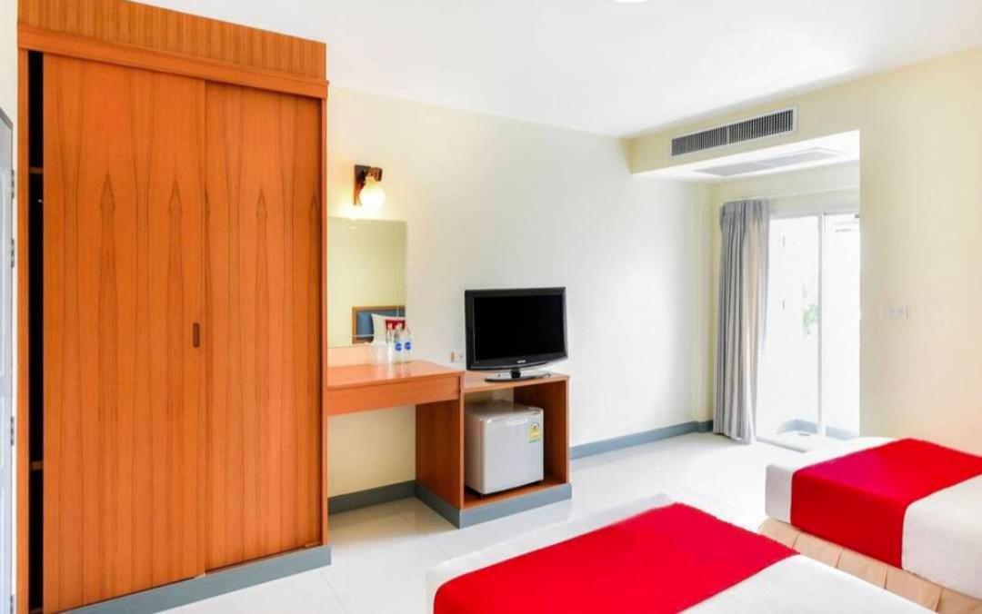 Baan Poemsuk Huahin Hotel Exterior foto